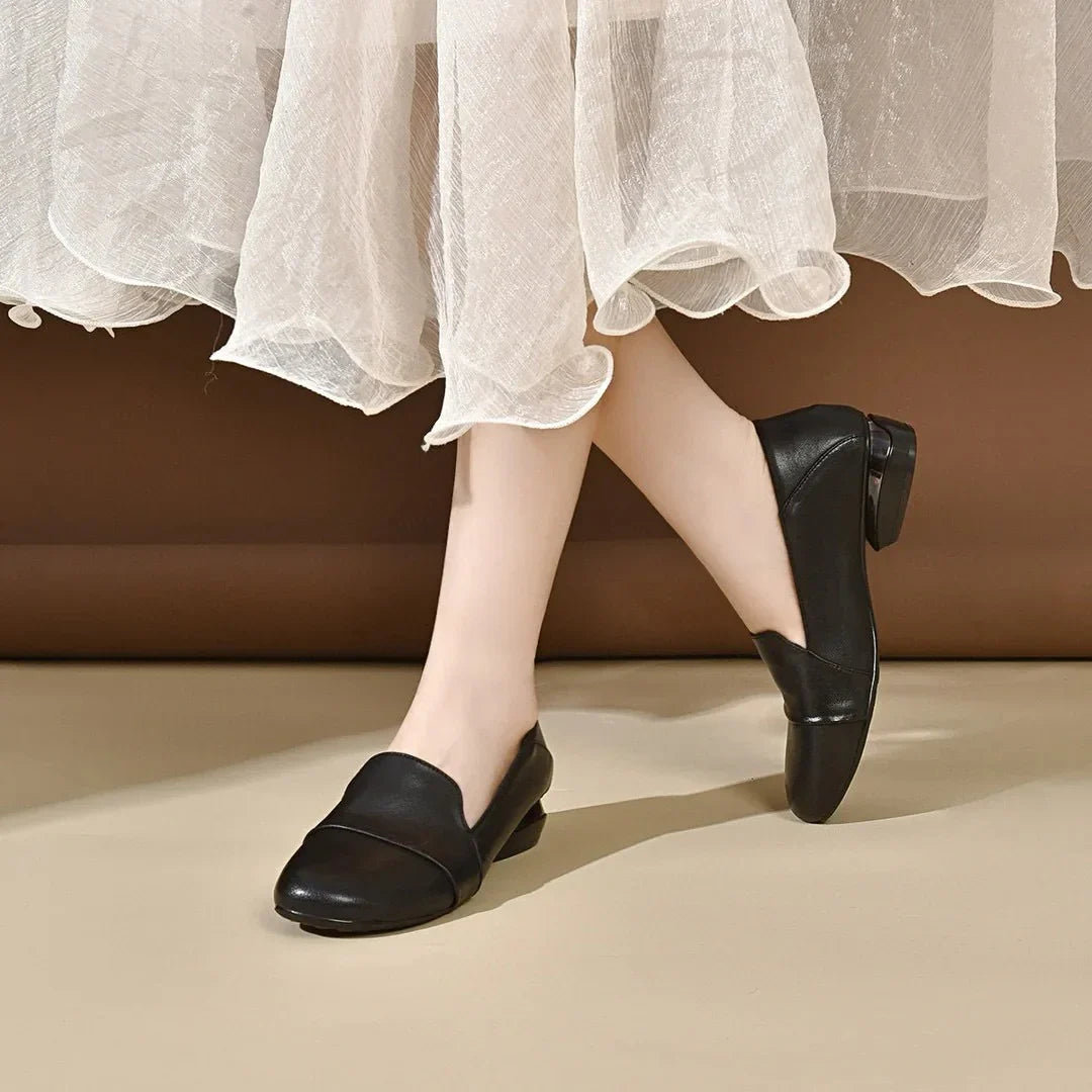 Sapatilhas em Couro - Compre 1 e leve 2